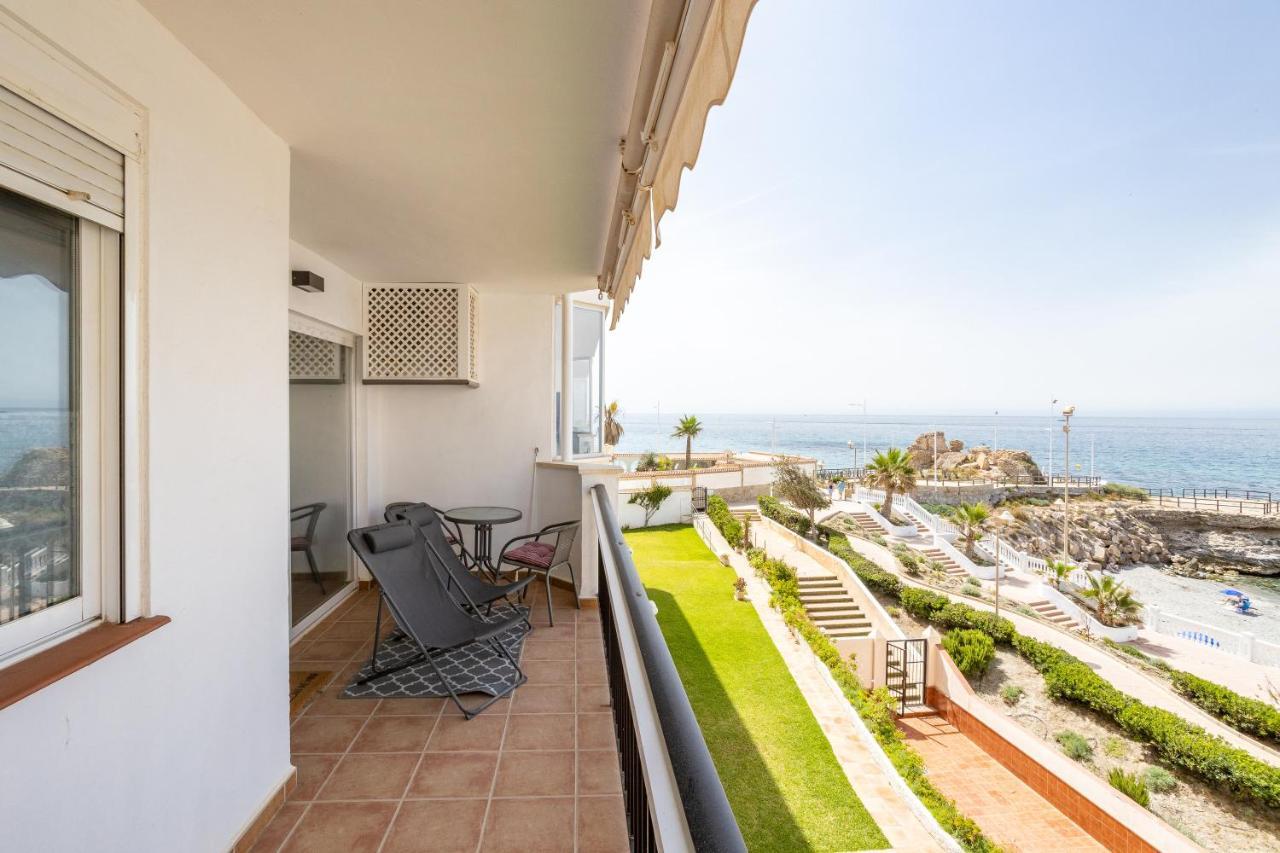 Stylish Apartment With Sea View Нерха Екстер'єр фото