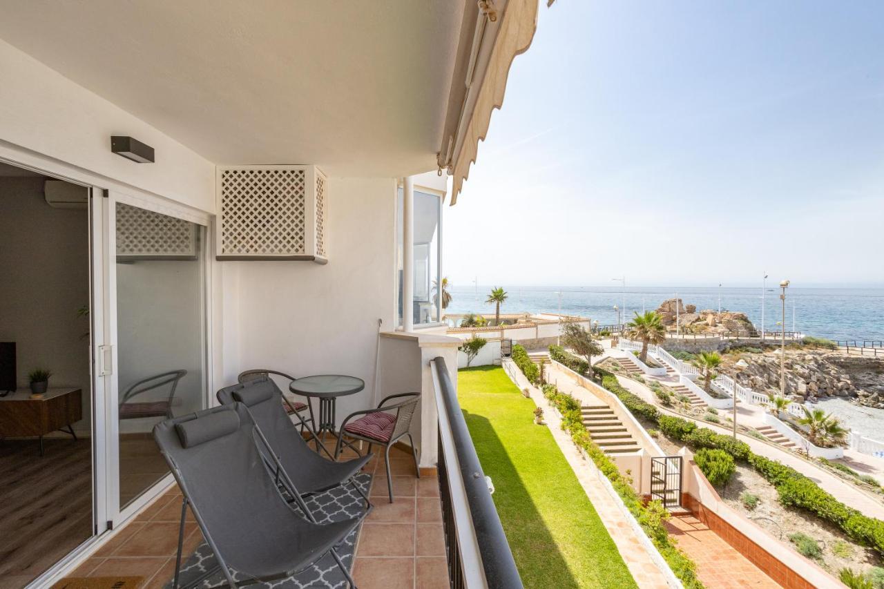 Stylish Apartment With Sea View Нерха Екстер'єр фото